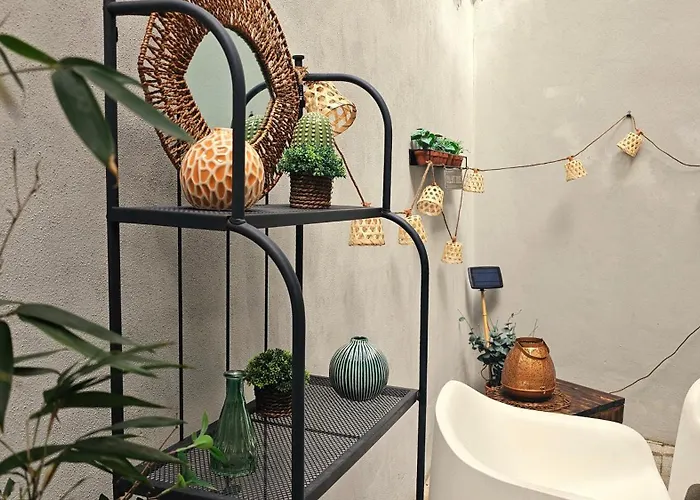 Flores'old Town - Elegant With Roomy Patio * Πόρτο