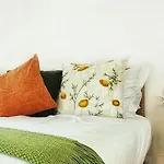 Lejlighed Flores'old Town - Elegant With Roomy Patio *