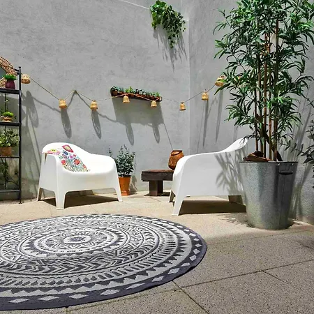 Elegant & Private Garden In Historical Centre Apartment Porto