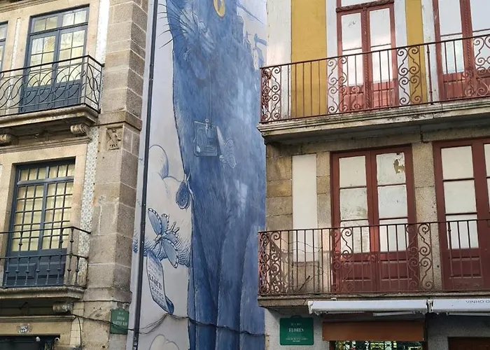 Lägenhet Flores'old Town - Elegant With Roomy Patio *