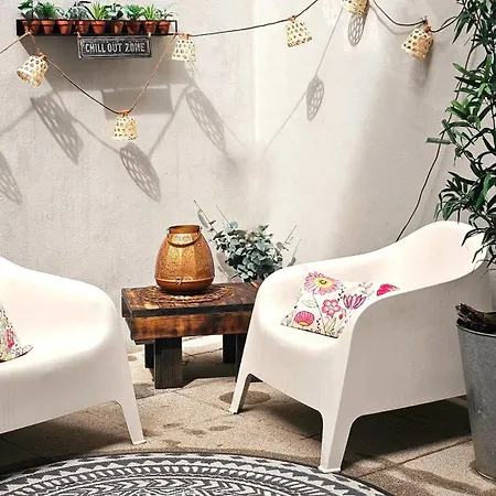 Flores'old Town - Elegant With Roomy Patio