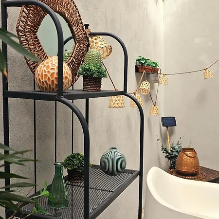 Flores'old Town - Elegant With Roomy Patio * 波尔图