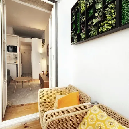 Appartamento Flores'old Town - Elegant With Roomy Patio