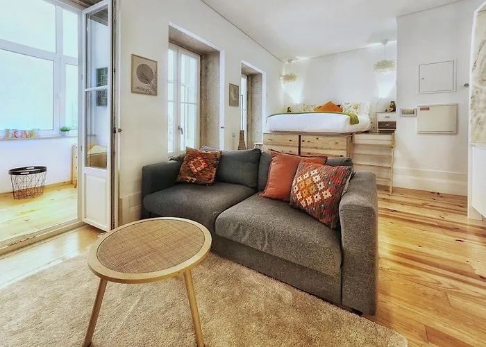 Flores'old Town - Elegant With Roomy Patio Lejlighed *